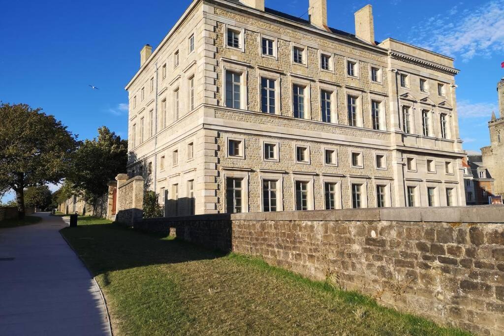 Appartement Au Coeur Des Remparts Μπουλόν-Σιρ-Μερ Εξωτερικό φωτογραφία